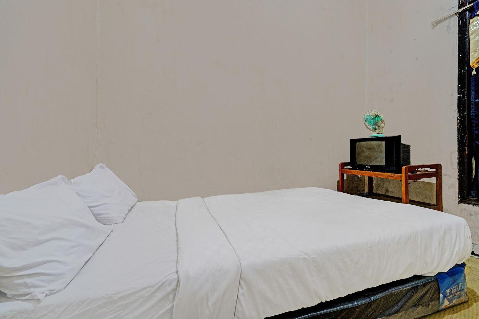 Hotel Oyo Life 92709 Kost Teras Cikapundung Syariah Bandung Exterior foto