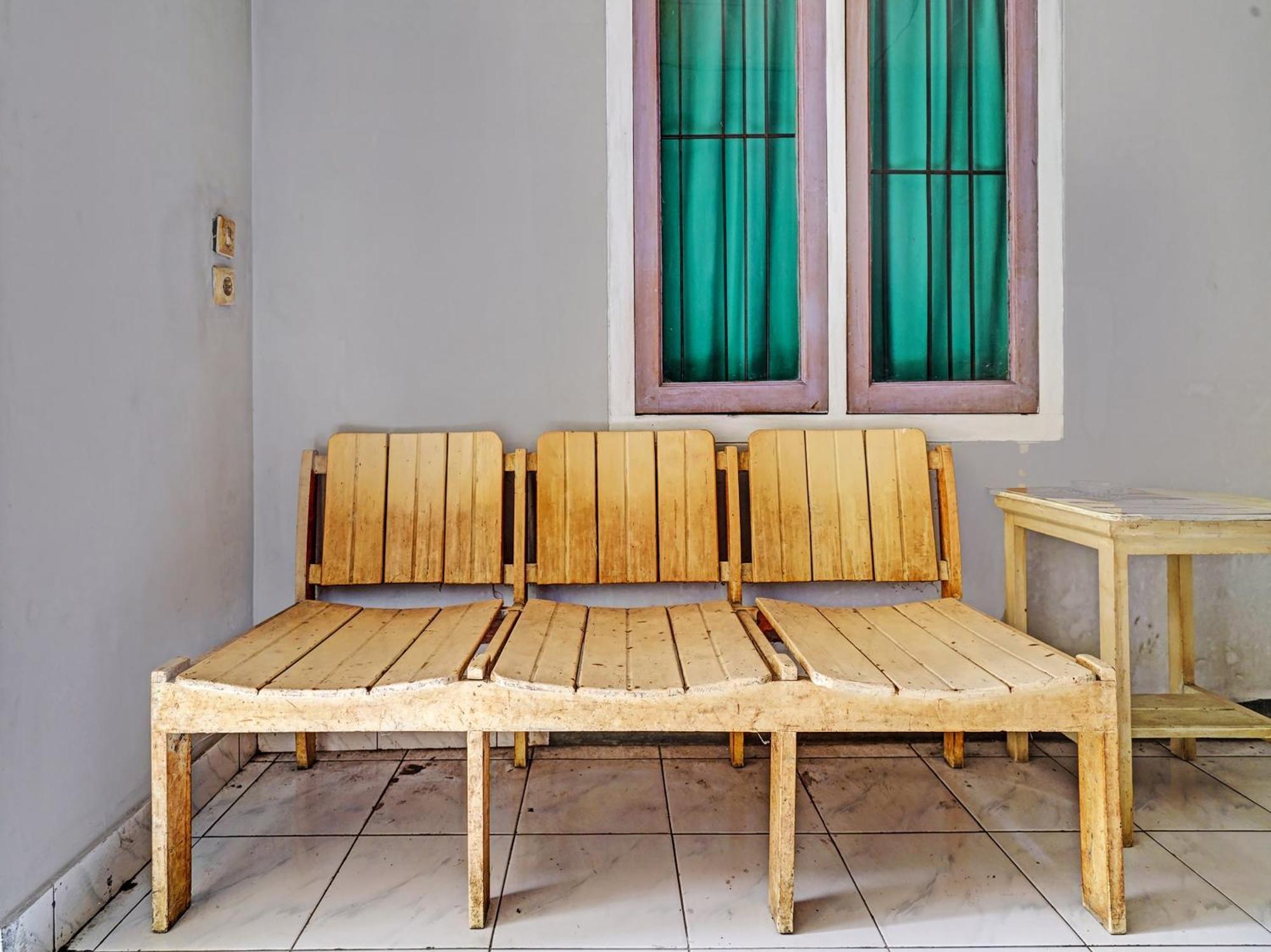 Hotel Oyo Life 92709 Kost Teras Cikapundung Syariah Bandung Exterior foto